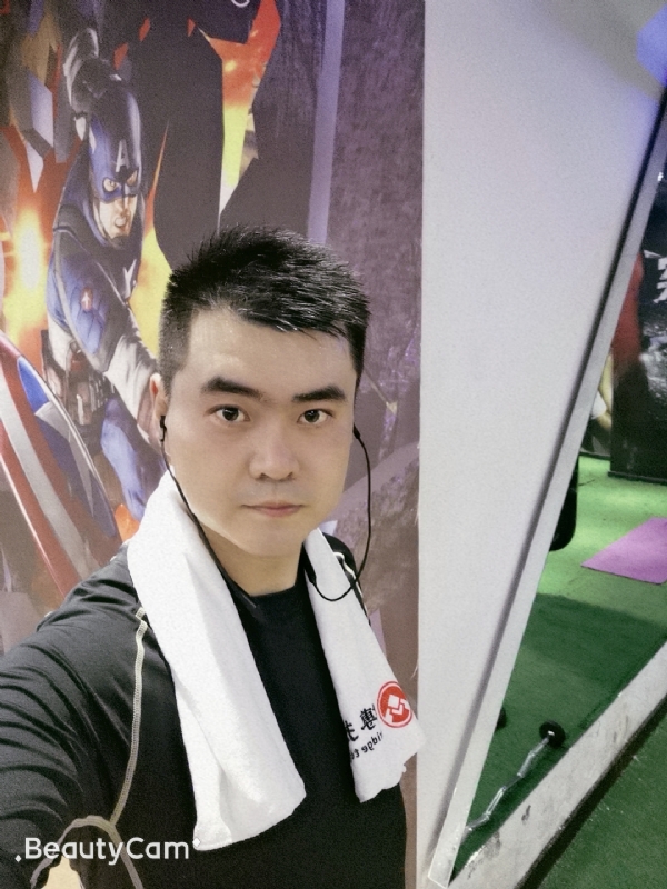 会飞的猪蹄花的第一张照片--贵州蓝颜知己交友网