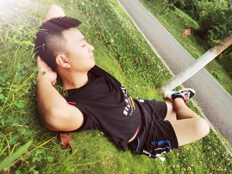 危笑的第一张照片--贵州蓝颜知己交友网