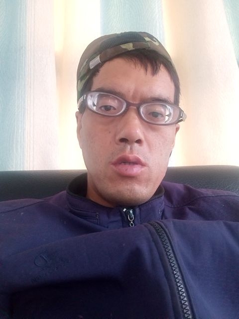 等待有缘人的第一张照片--贵州蓝颜知己交友网