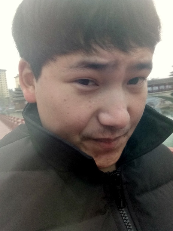 侗族青年作家超超的第二张照片--贵州蓝颜知己交友网