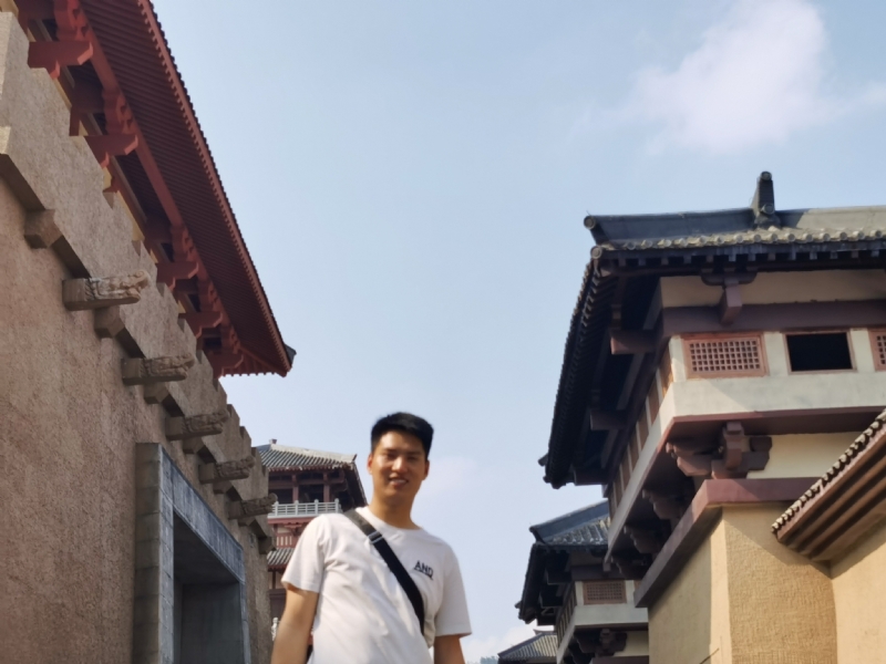 咸鱼不闲的第二张照片--贵州蓝颜知己交友网