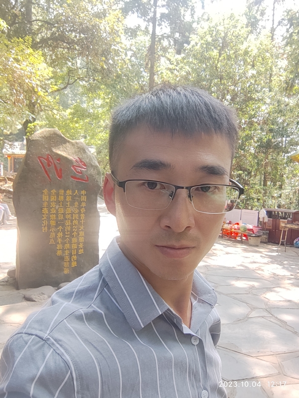 未来可期的第一张照片--贵州蓝颜知己交友网